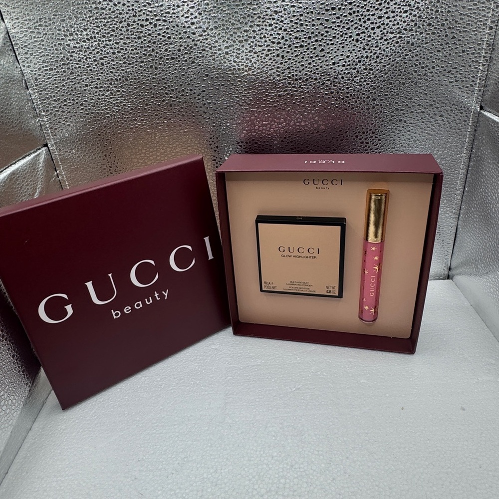 Gucci Beauty Pink Lip Gloss & Highlighter Set in Burgundy Box